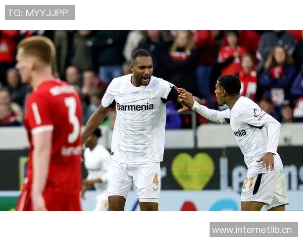 拜仁训练人数不足仅四名一线队员参与三名为门将情况堪忧