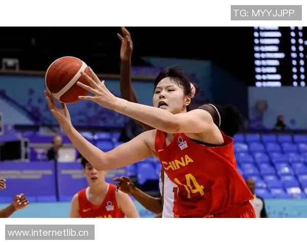 李月汝澳门看展分享美照特别喜欢篮球主题区域的独特魅力